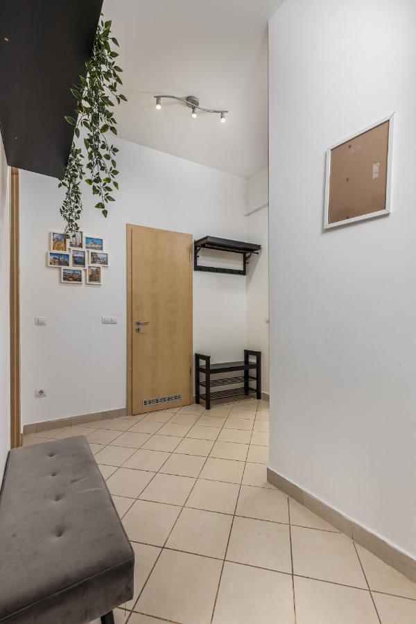 Cosy 1 Bedroom Apartment In Gozsdu Court Budapeşte Dış mekan fotoğraf